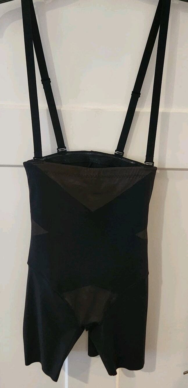 Honeylove Mid Thigh Bodysuit size Small Black Shapewear Contour Slimming NWOT